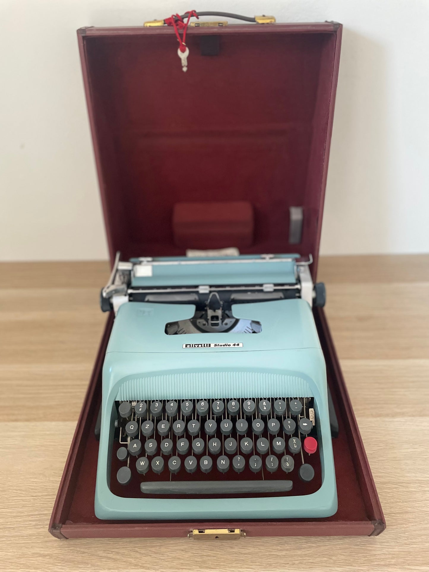 Macchina Da Scrivere Olivetti Studio 44 Vintage Epoca Nizzoli Anni 50 Custodia