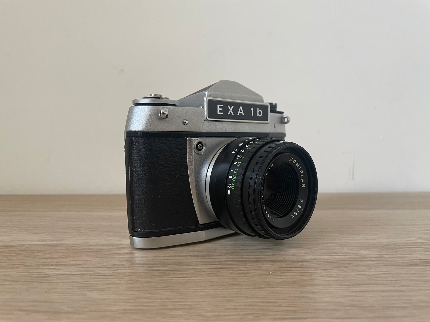 Fotocamera Analogica EXA 1B Germania Est Vintage Anni 70 35mm SLR Reflex