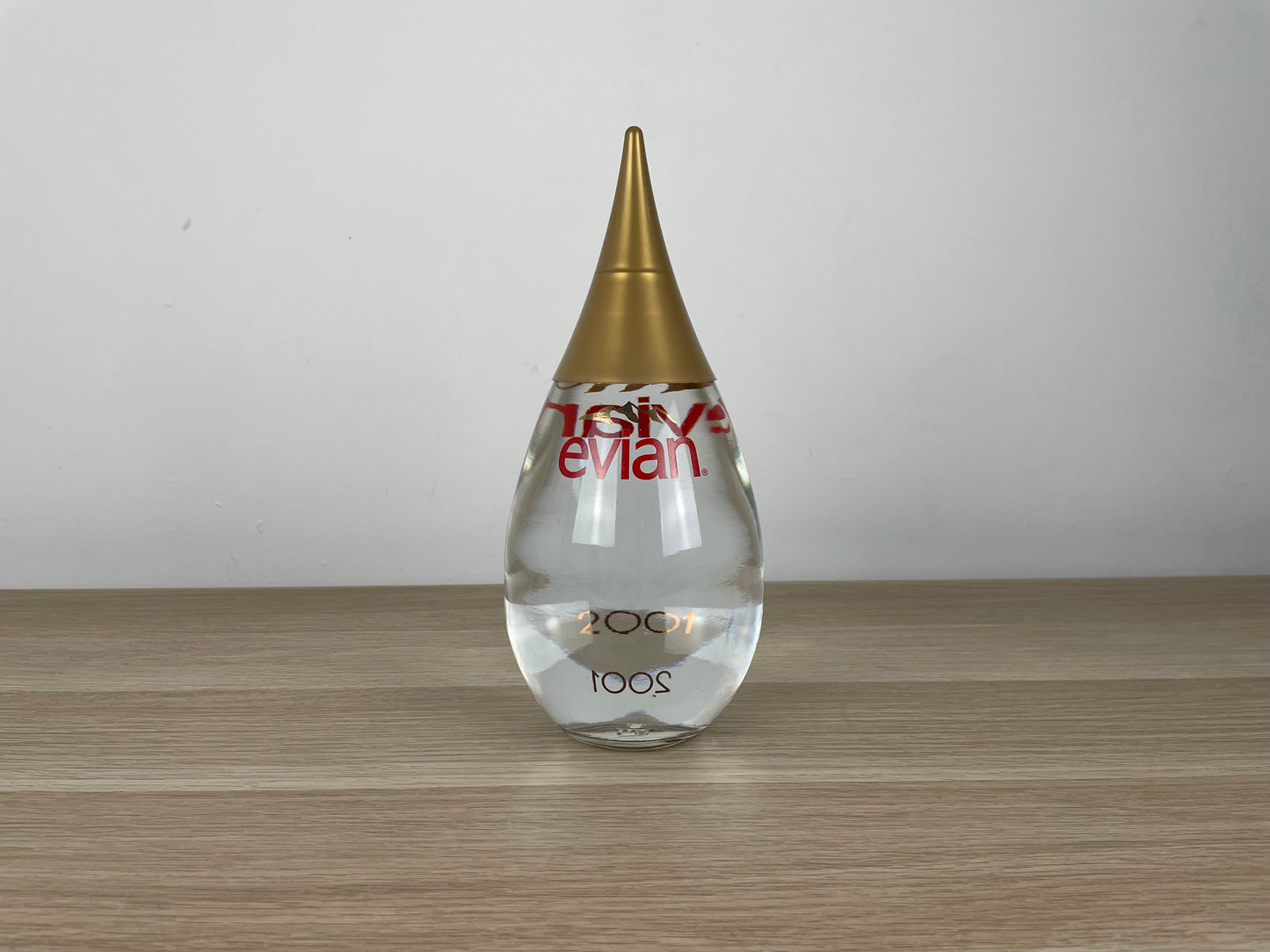 Bottiglia Promozionale Goccia Acqua Evian Anno 2001 Serie Limitata Teardrop Raro