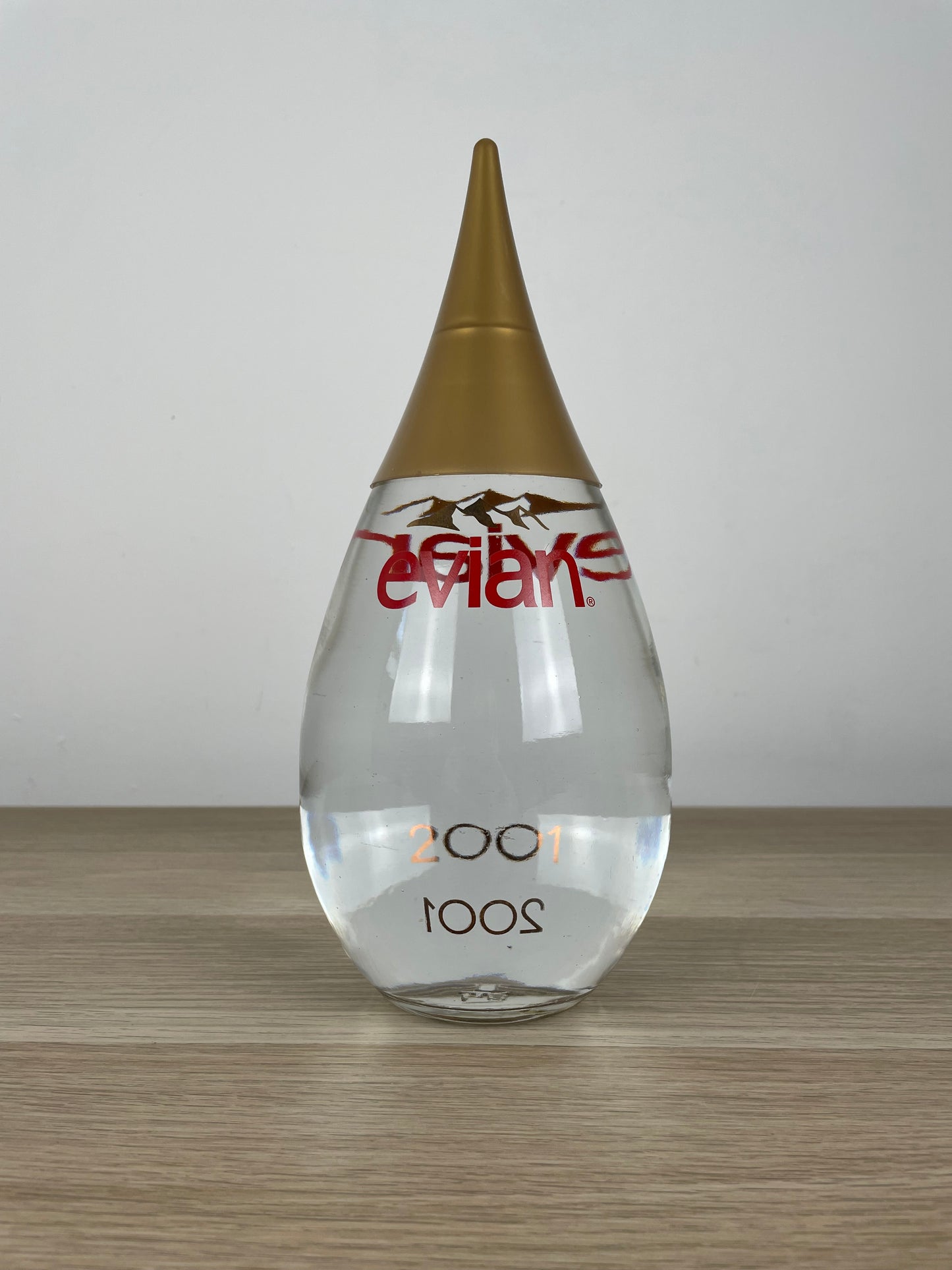 Bottiglia Promozionale Goccia Acqua Evian Anno 2001 Serie Limitata Teardrop Raro