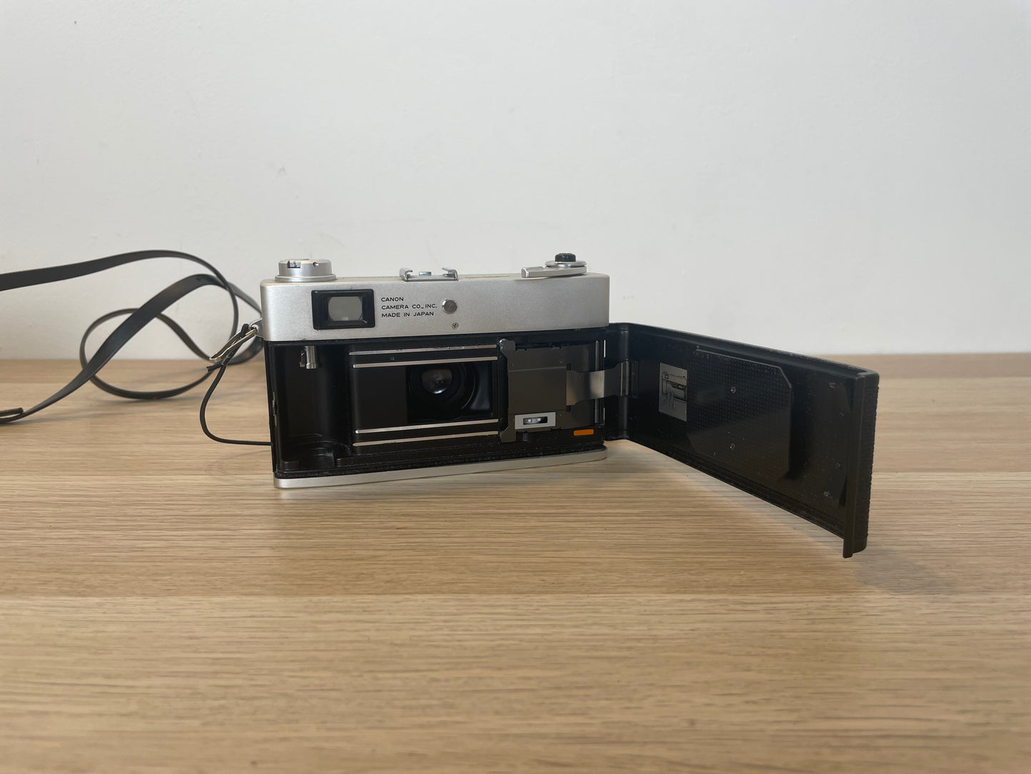Fotocamera Analogica Canon Canonet QL25 Telemetro 35mm Obiettivo Vintage Nera