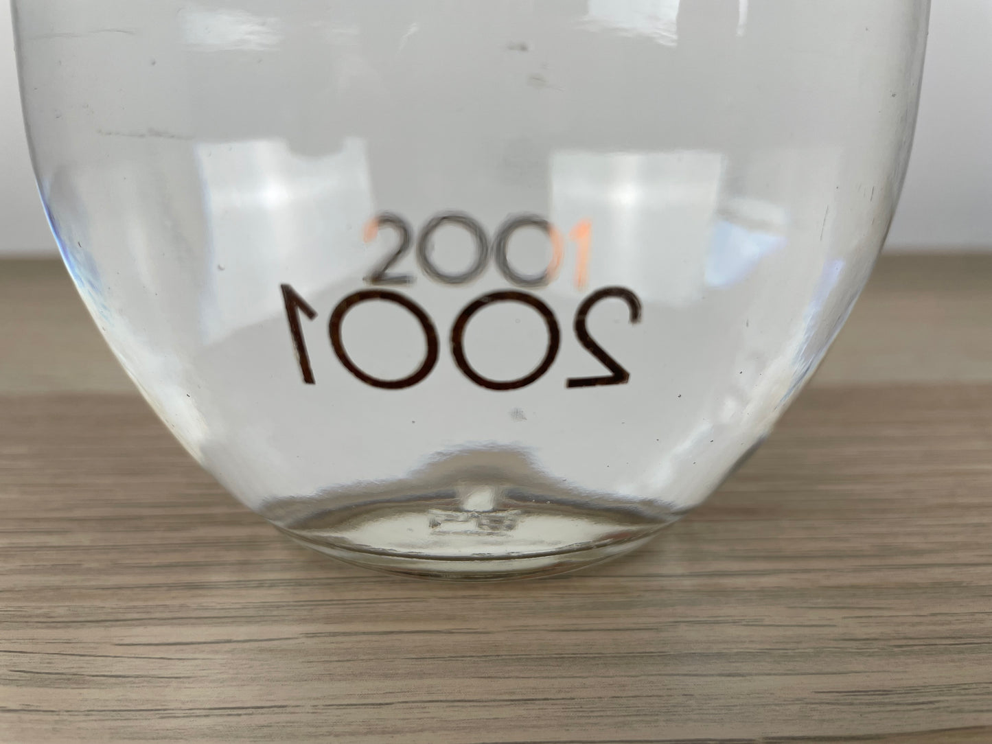 Bottiglia Promozionale Goccia Acqua Evian Anno 2001 Serie Limitata Teardrop Raro