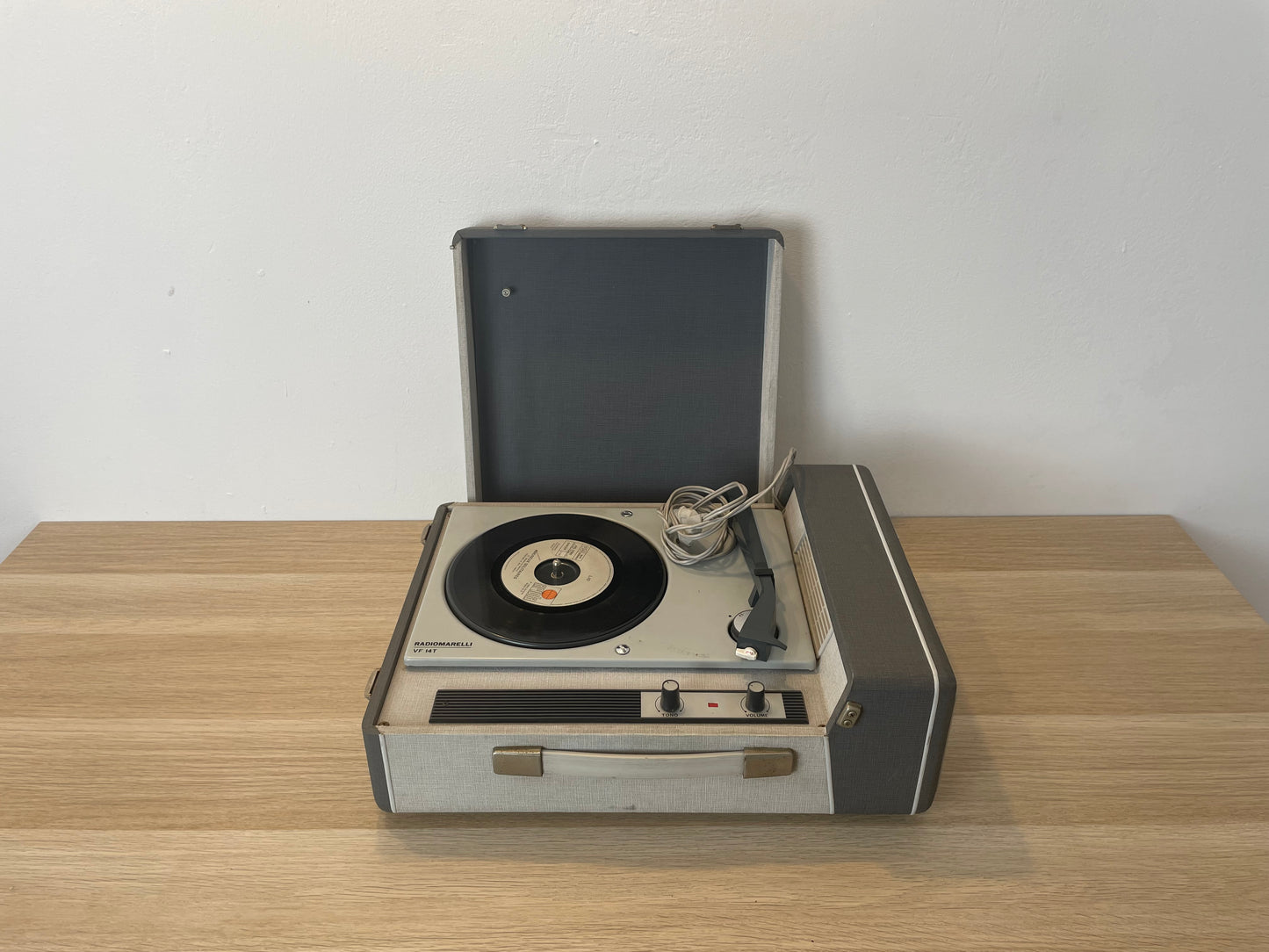 Fonovaligia Radiomarelli VF 14T Vintage Epoca Anni 60 Per Pezzi Di Ricambio Grigio