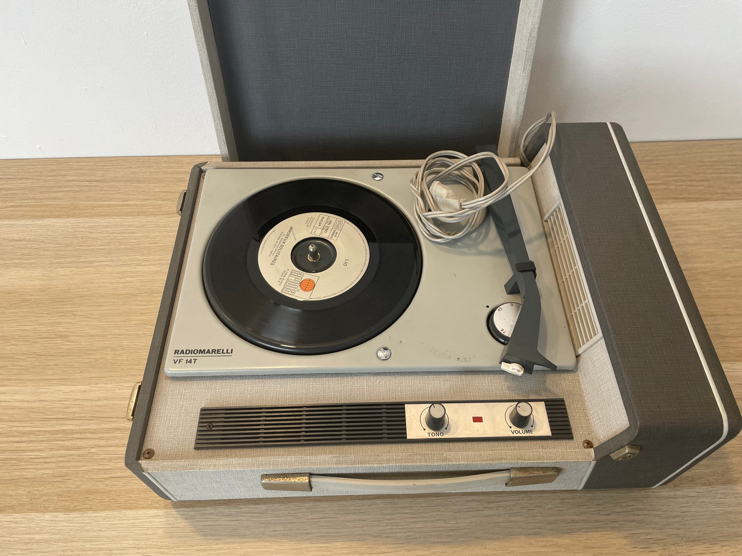 Fonovaligia Radiomarelli VF 14T Vintage Epoca Anni 60 Per Pezzi Di Ricambio Grigio
