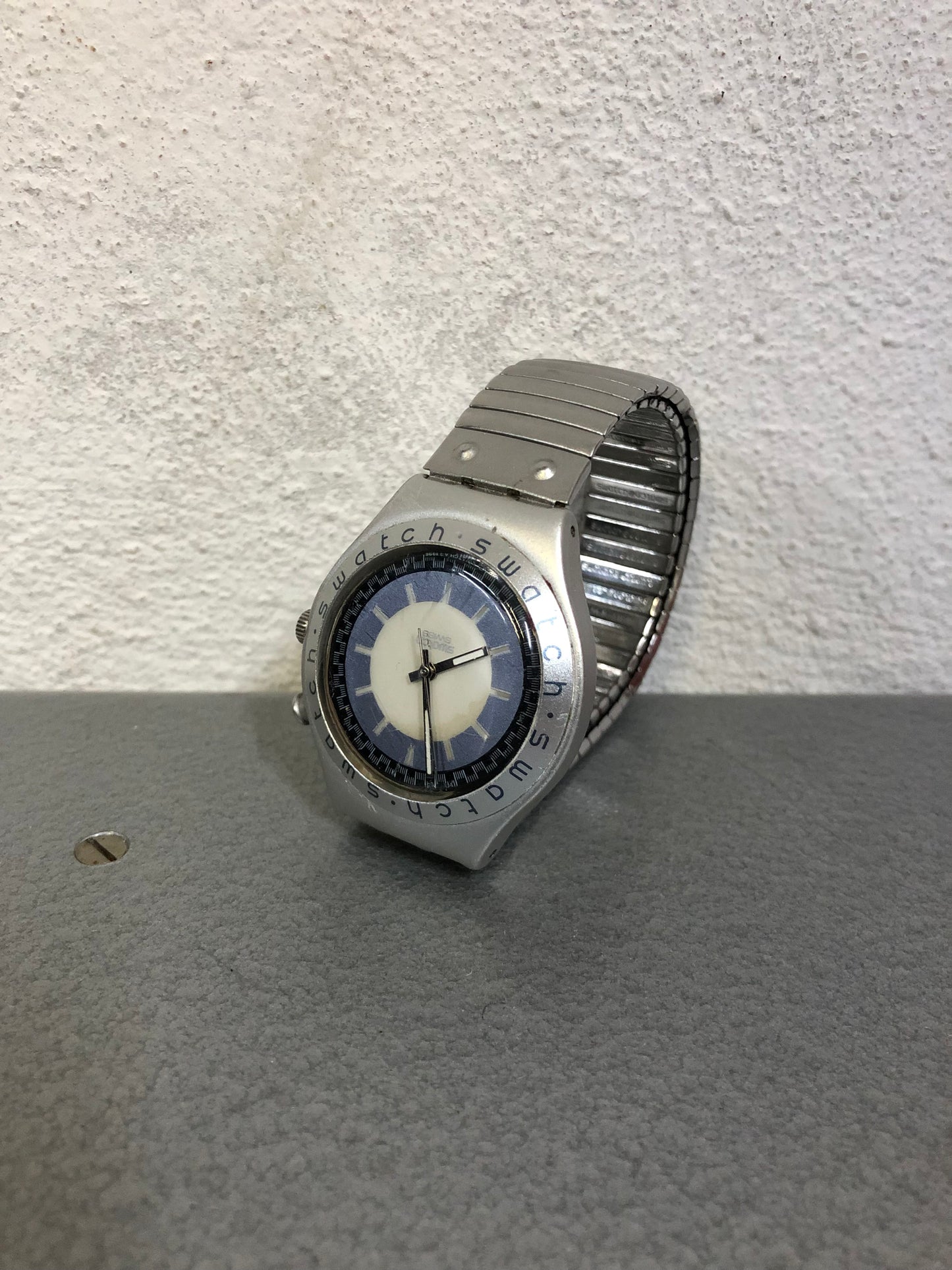 Orologio Da Polso Swatch Swiss Irony Alluminium Patented Vintage Con Cinturino Elastico
