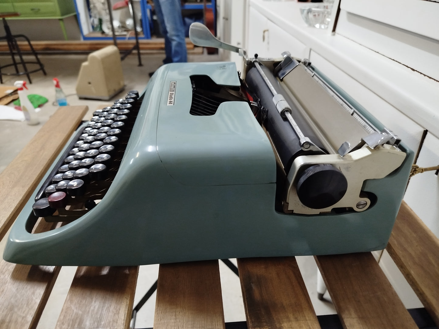 Macchina Da Scrivere Olivetti Studio 44 Vintage Epoca Con Custodia Funzionante