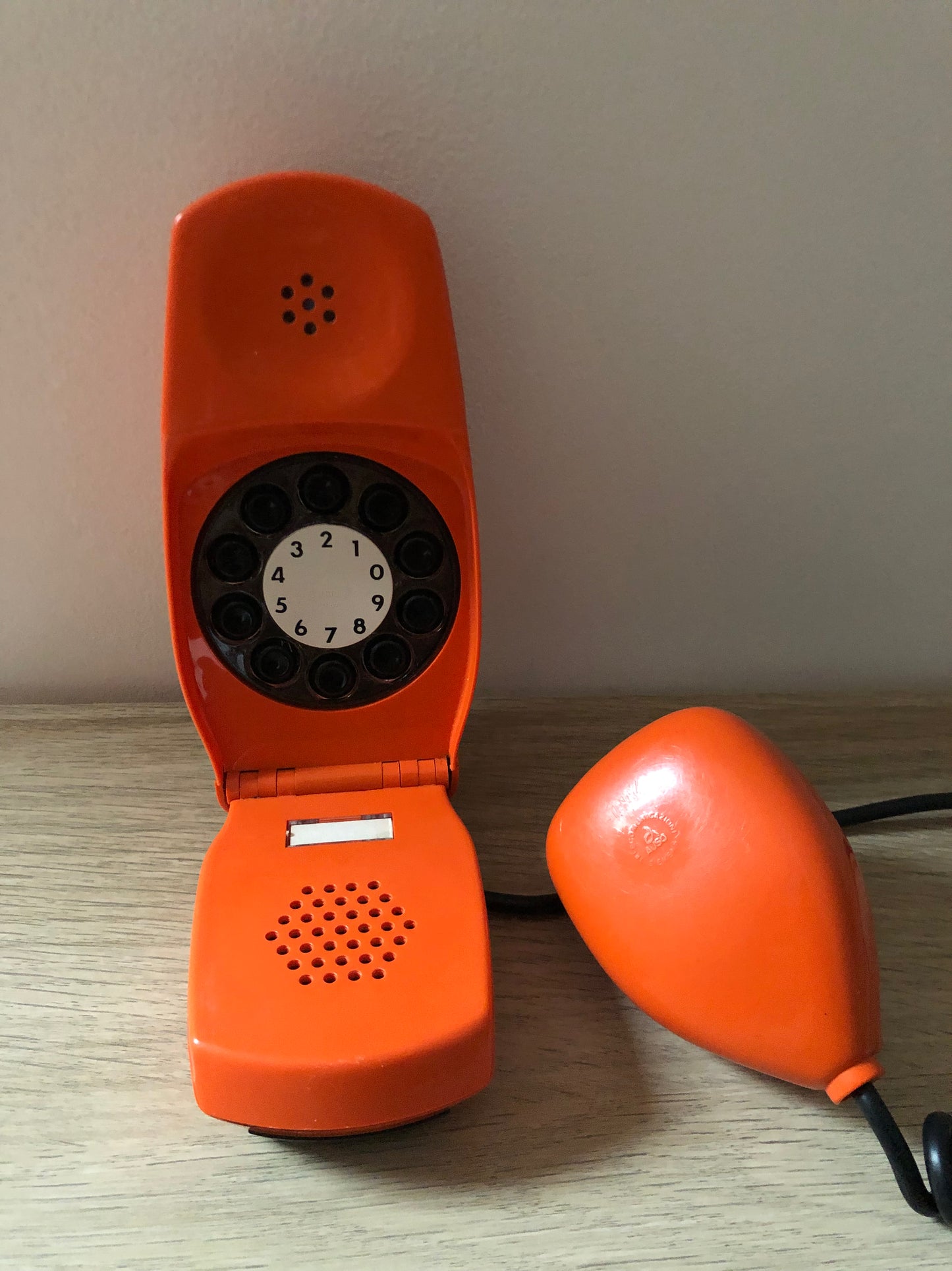 Telefono Grillo Vintage Epoca Anni 60 Design Zanuso Sapper Arancione Siemens Auso