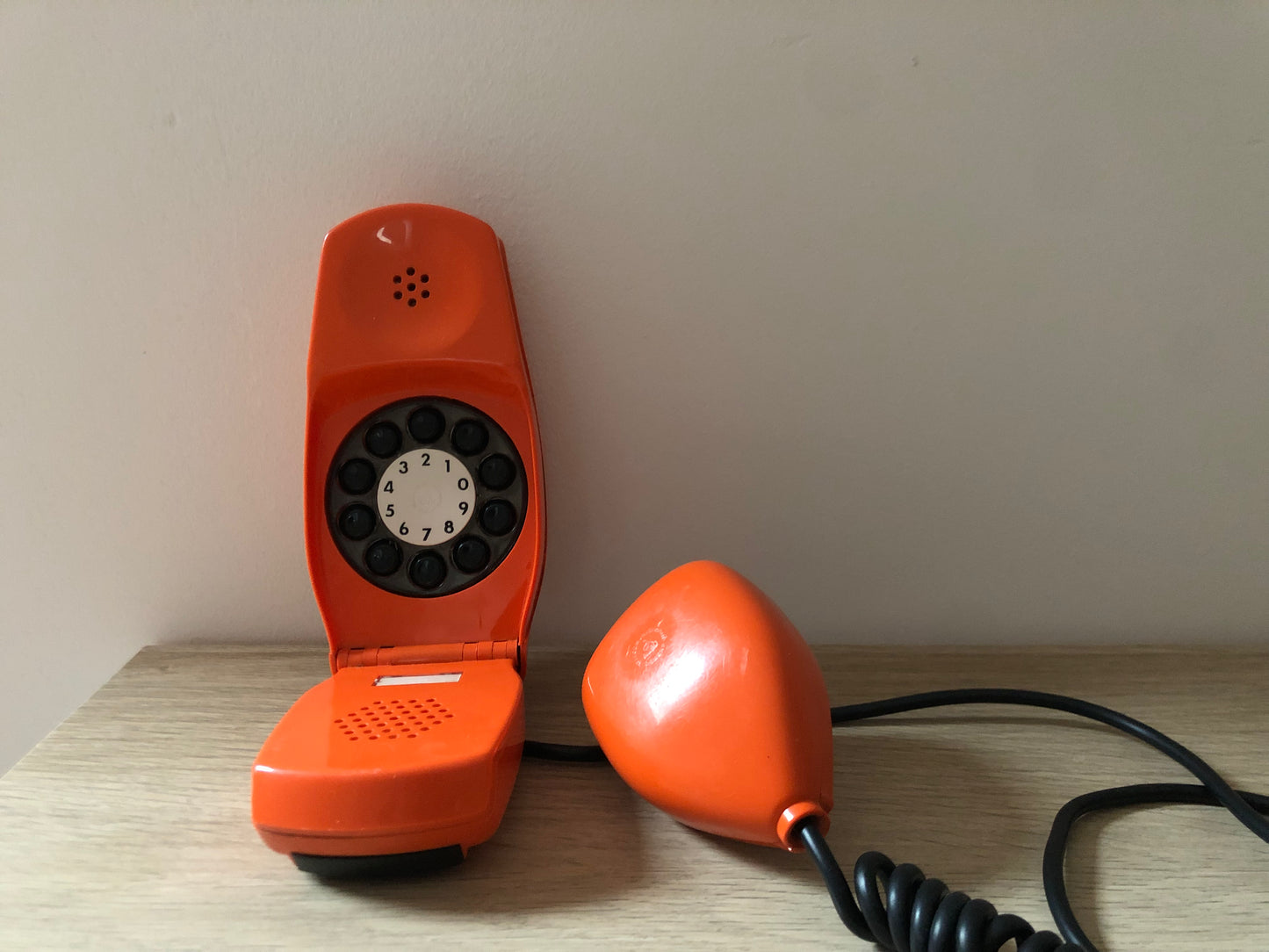 Telefono Grillo Vintage Epoca Anni 60 Design Zanuso Sapper Arancione Siemens Auso