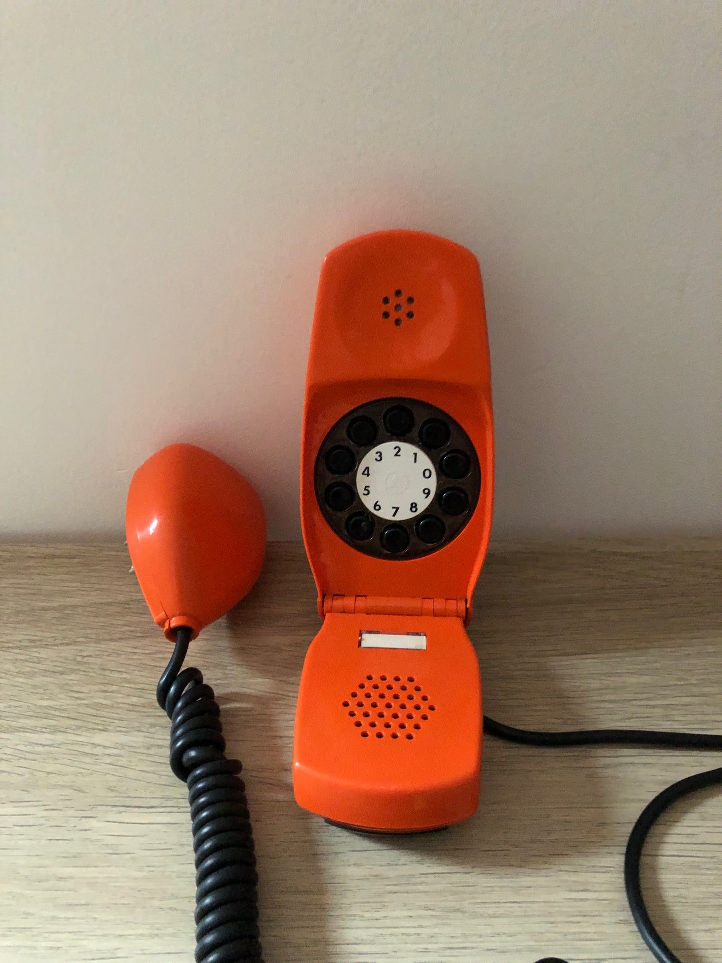 Telefono Grillo Vintage Epoca Anni 60 Design Zanuso Sapper Arancione Siemens Auso