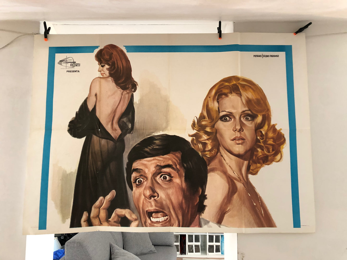 Manifesti Da Cinema Originali del Film "La Strana Legge Del Dott. Menga", Anno 1972, misura totale280x200 cm