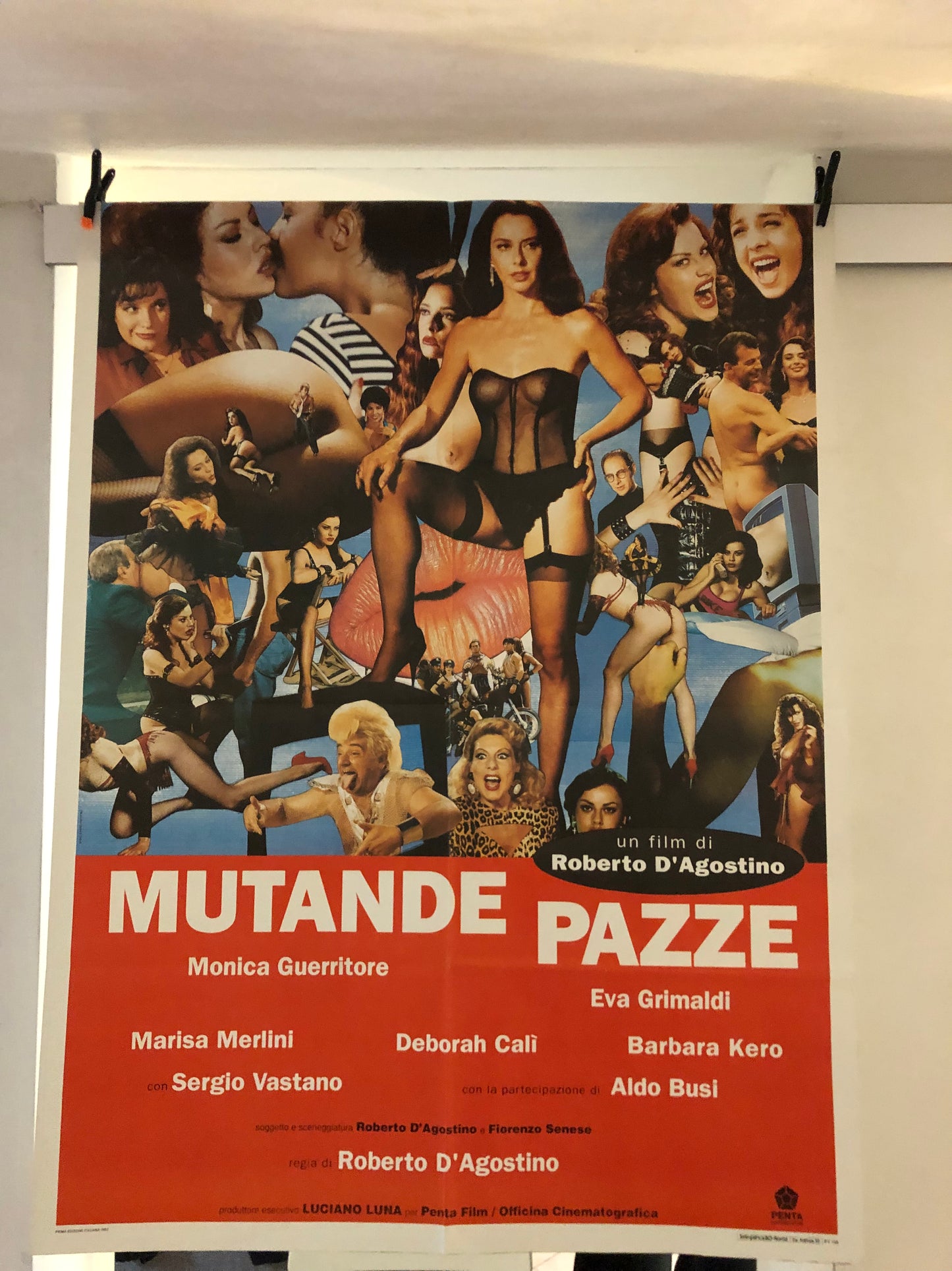 Manifesto Cinema Originale "Mutande Pazze", Anno 1992, Locandina 140x100 di Roberto D'Agostino