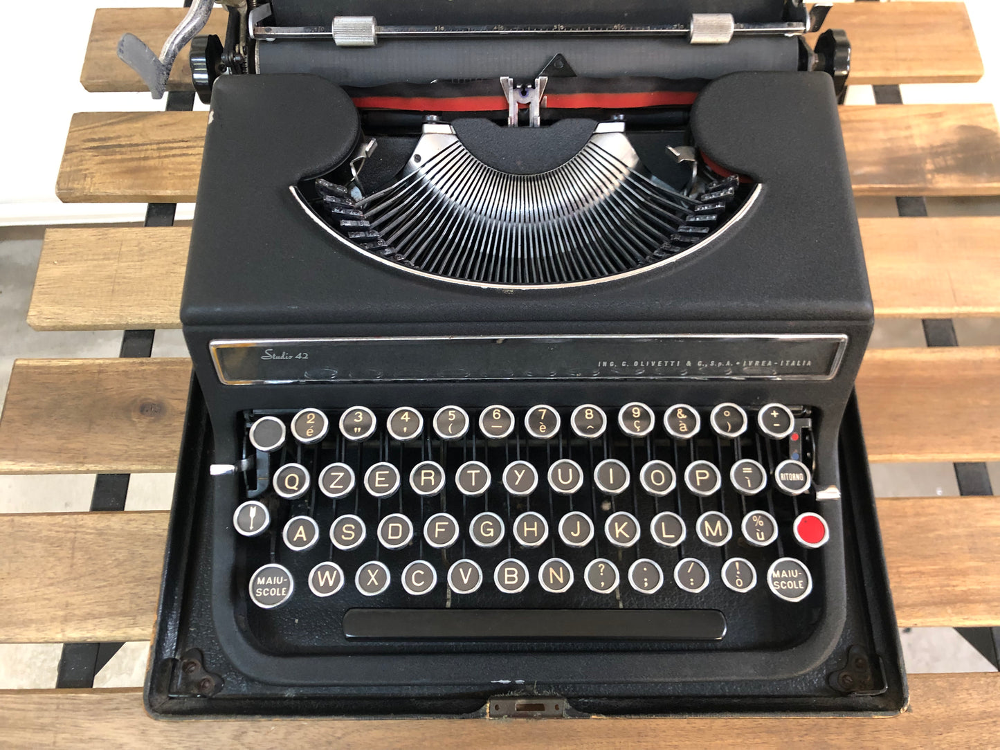 Macchina Da Scrivere Olivetti Studio 42 Portatile Vintage Epoca 30 Con Custodia