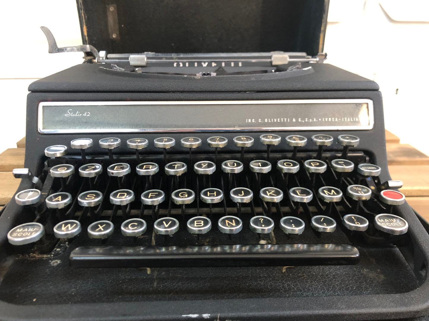 Macchina Da Scrivere Olivetti Studio 42 Portatile Vintage Epoca 30 Con Custodia