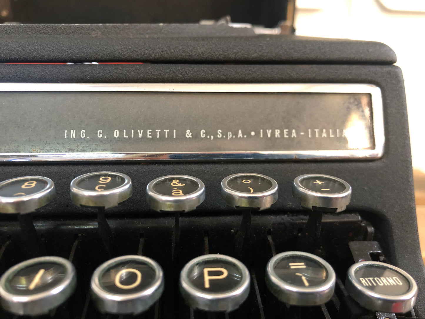 Macchina Da Scrivere Olivetti Studio 42 Portatile Vintage Epoca 30 Con Custodia