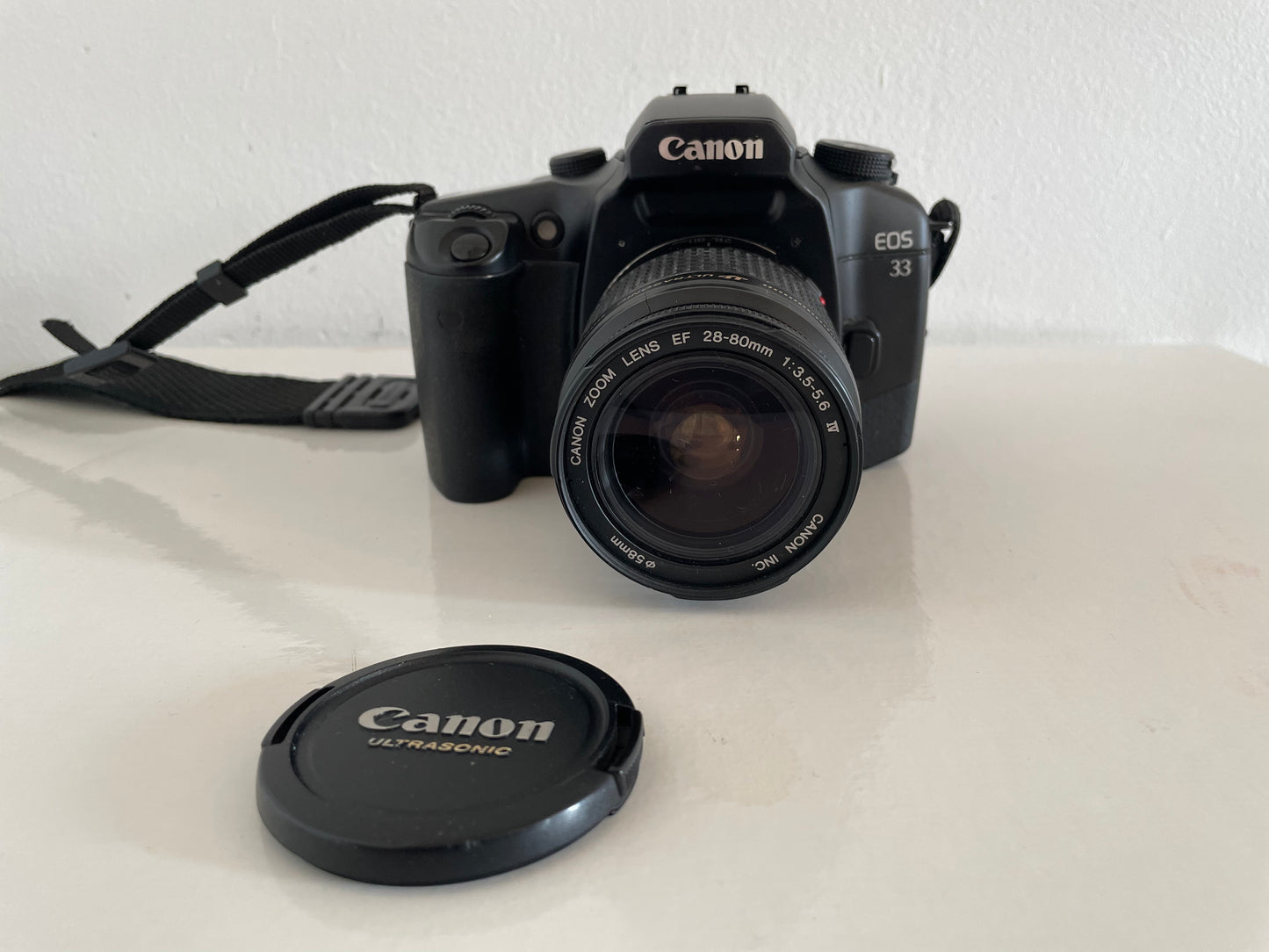 Fotocamera Analogica Canon EOS 33 Obiettivo Zoom 58mm Reflex 35mm Nero con Tracolla
