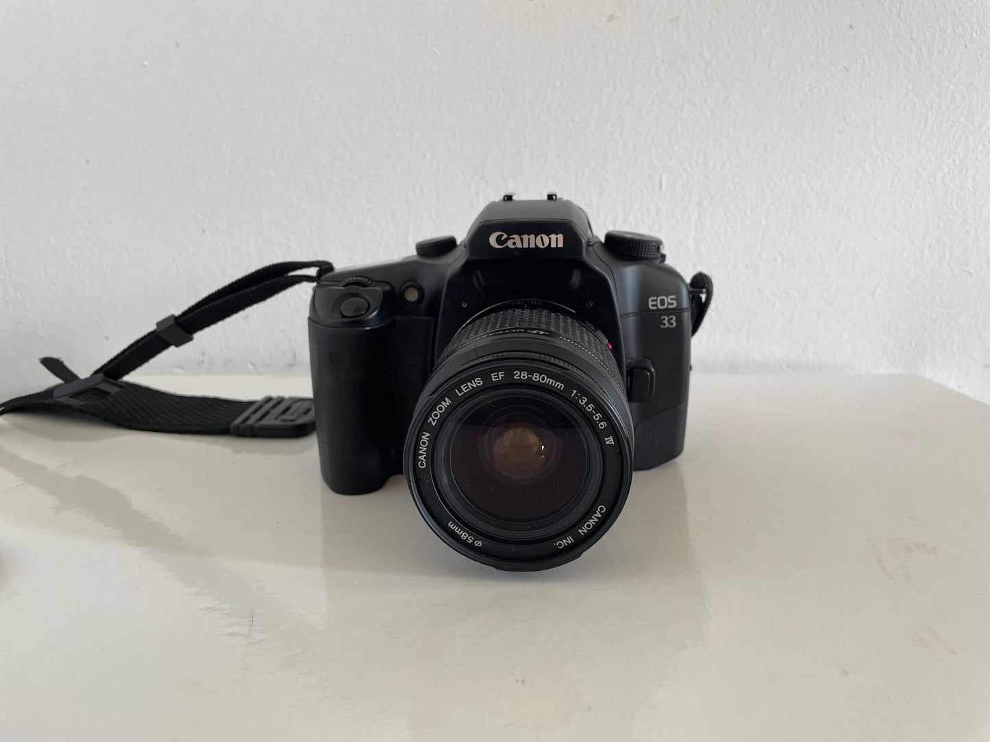 Fotocamera Analogica Canon EOS 33 Obiettivo Zoom 58mm Reflex 35mm Nero con Tracolla