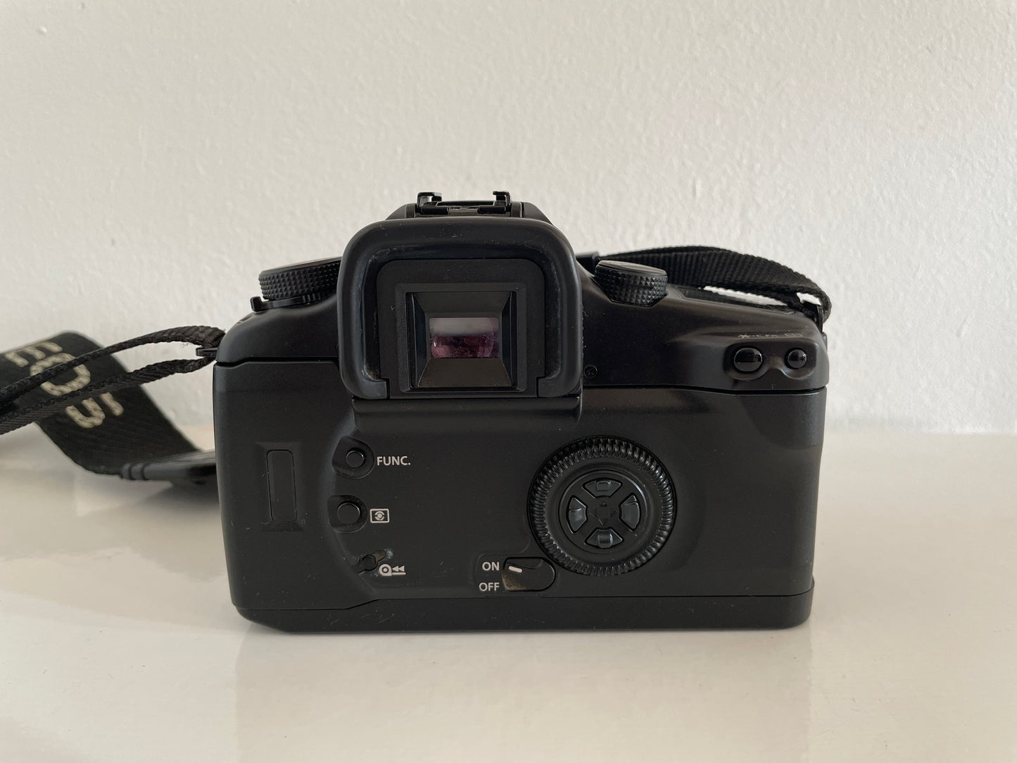 Fotocamera Analogica Canon EOS 33 Obiettivo Zoom 58mm Reflex 35mm Nero con Tracolla
