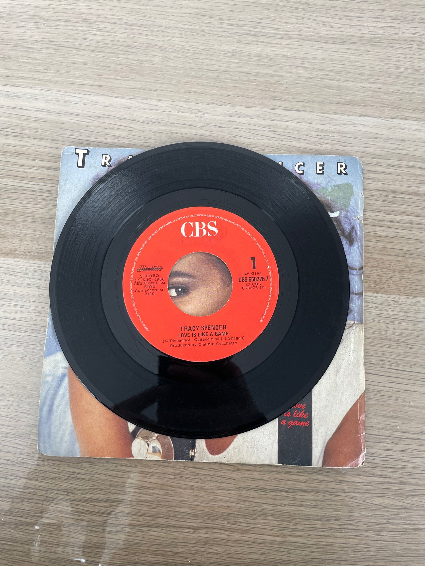 Disco 45 giri vinile Tracy Spencer Love Is Like A Game 1986