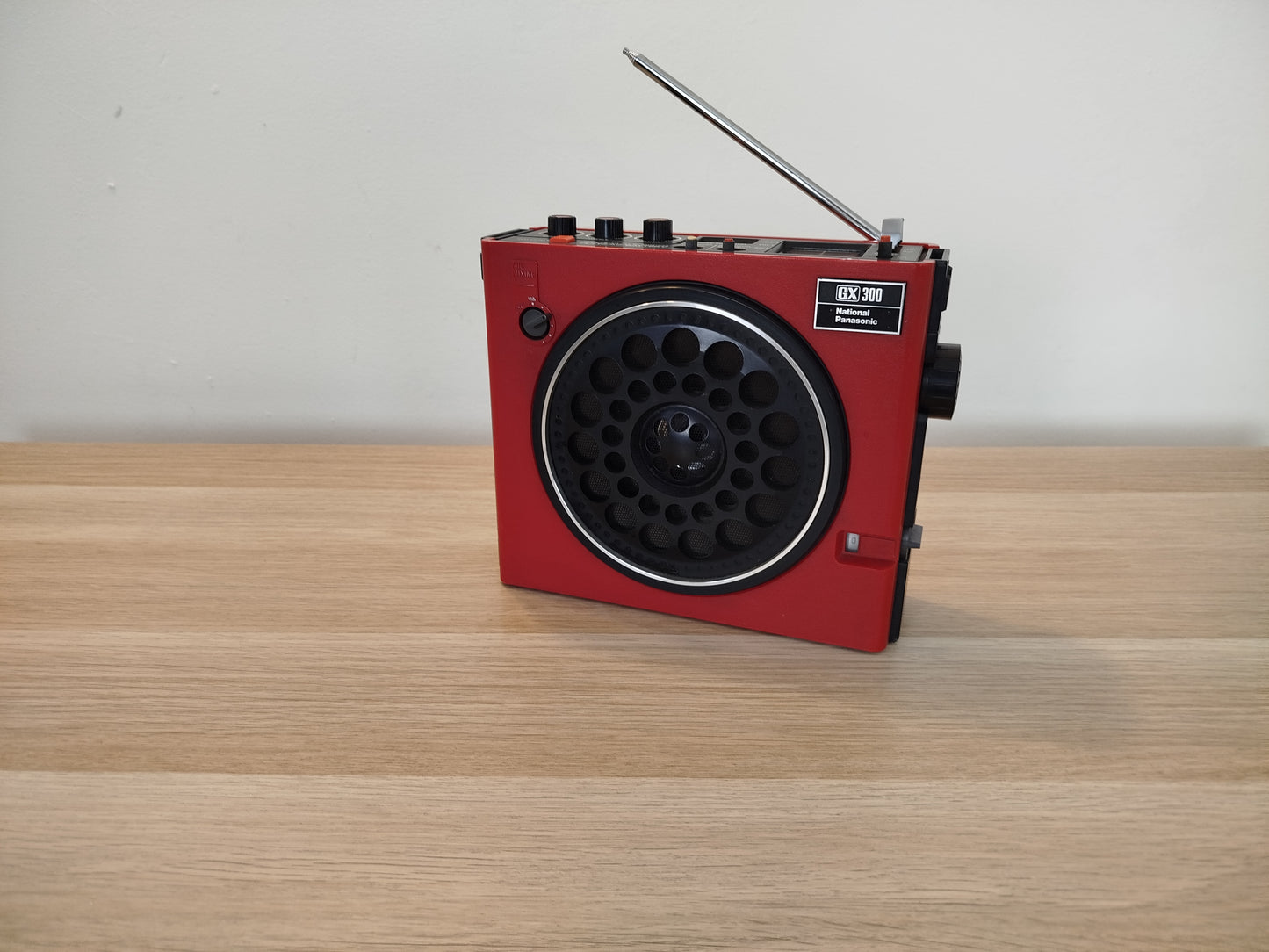 Radio National Panasonic GX300 RF-888JBS Vintage Epoca Anni 70 Rossa FM AM