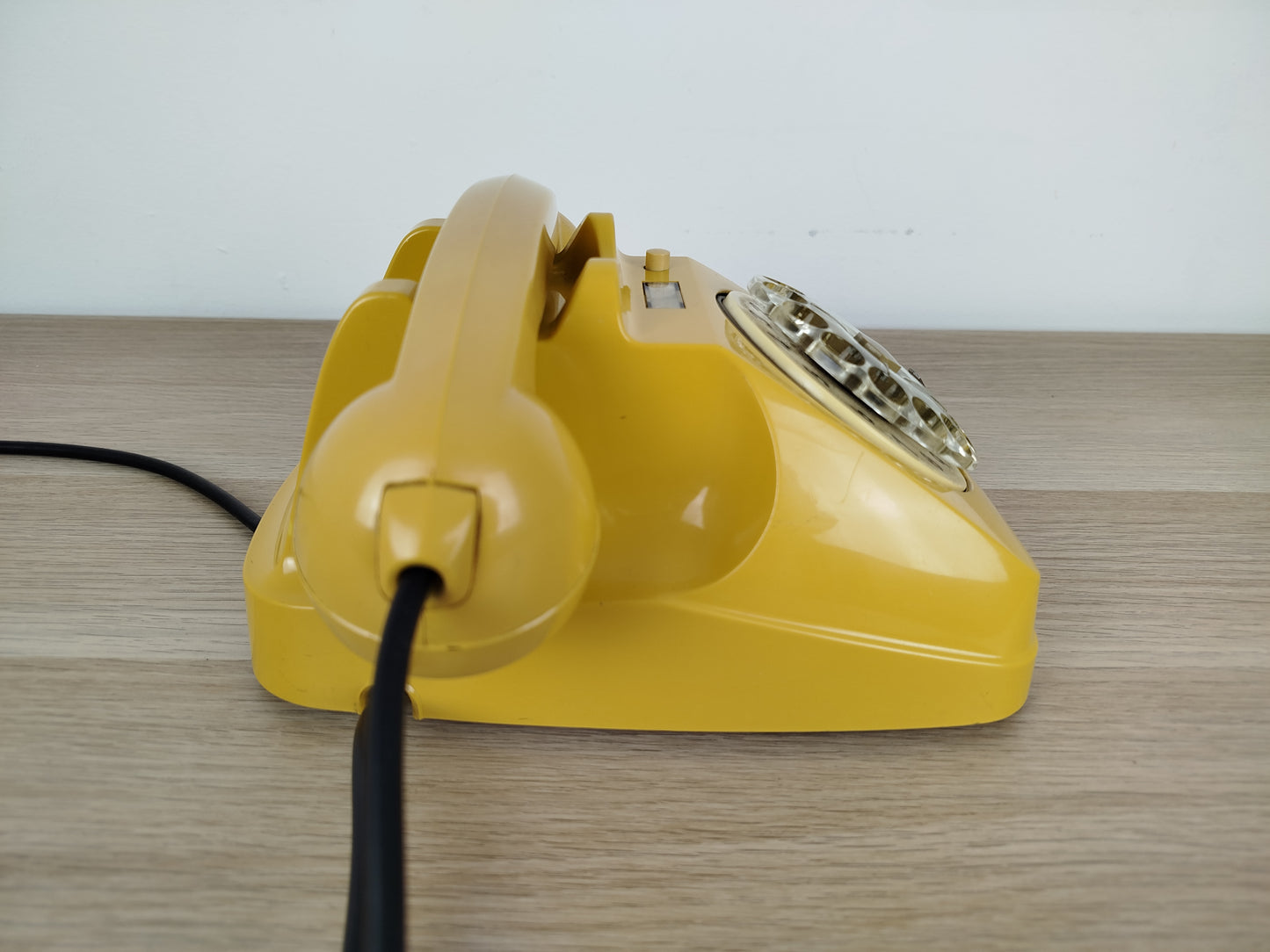 Telefono A Disco Siemens Auso S62 Vintage Epoca Design Lino Saltini Giallo