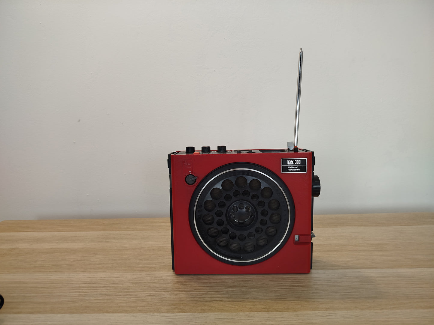 Radio National Panasonic GX300 RF-888JBS Vintage Epoca Anni 70 Rossa FM AM