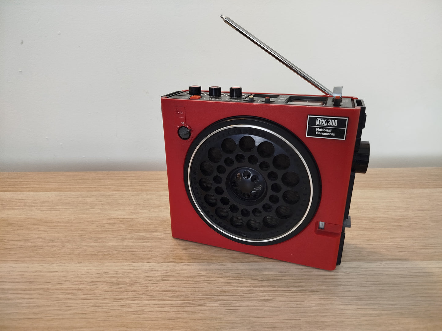 Radio National Panasonic GX300 RF-888JBS Vintage Epoca Anni 70 Rossa FM AM