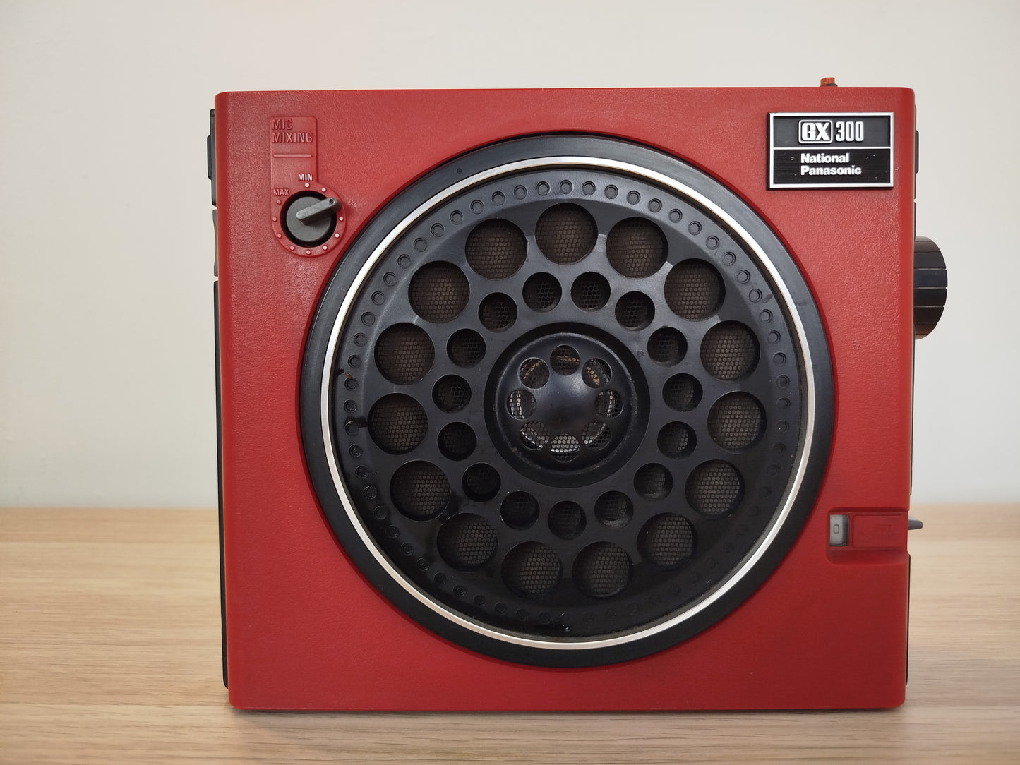 Radio National Panasonic GX300 RF-888JBS Vintage Epoca Anni 70 Rossa FM AM