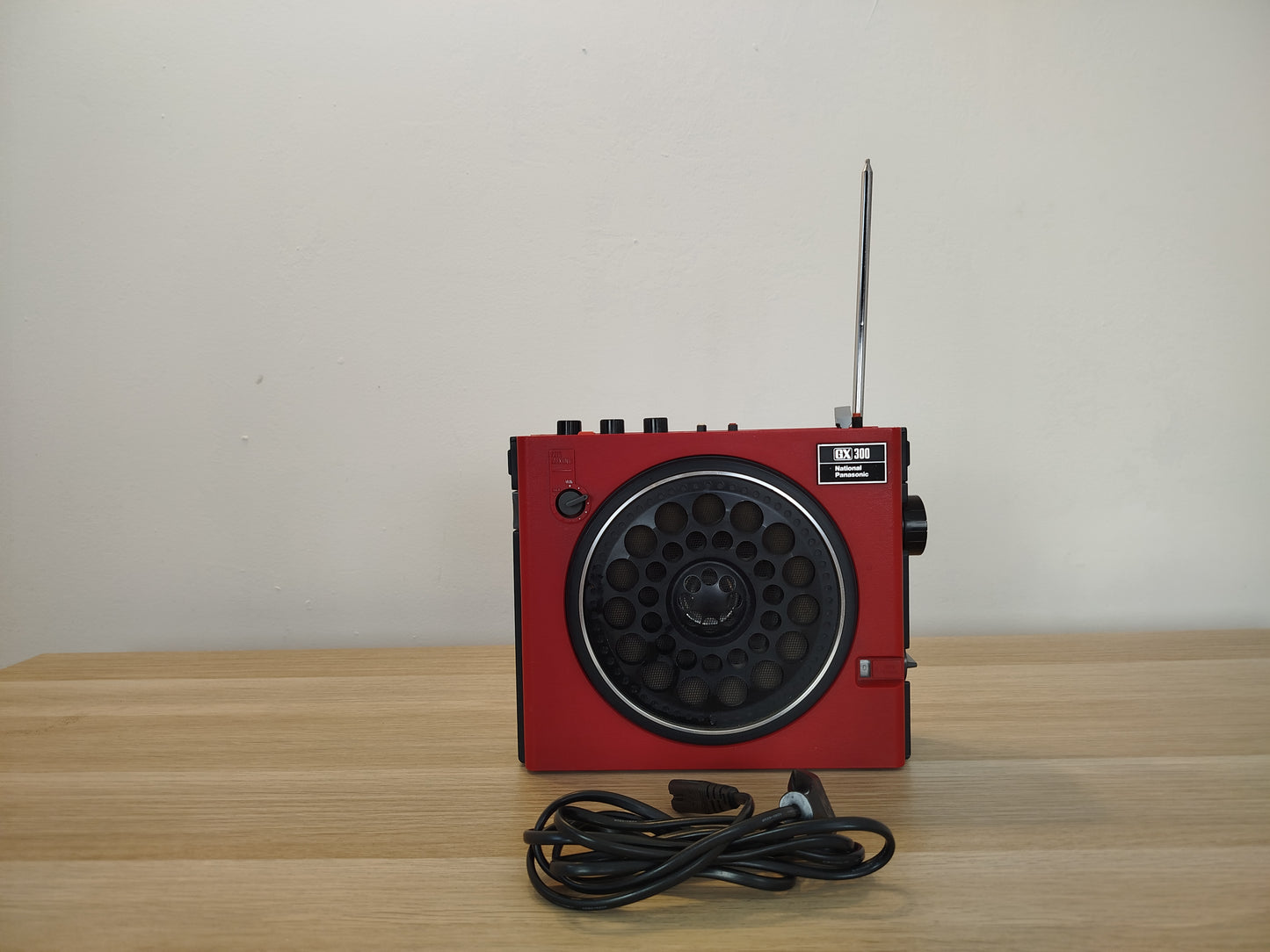 Radio National Panasonic GX300 RF-888JBS Vintage Epoca Anni 70 Rossa FM AM