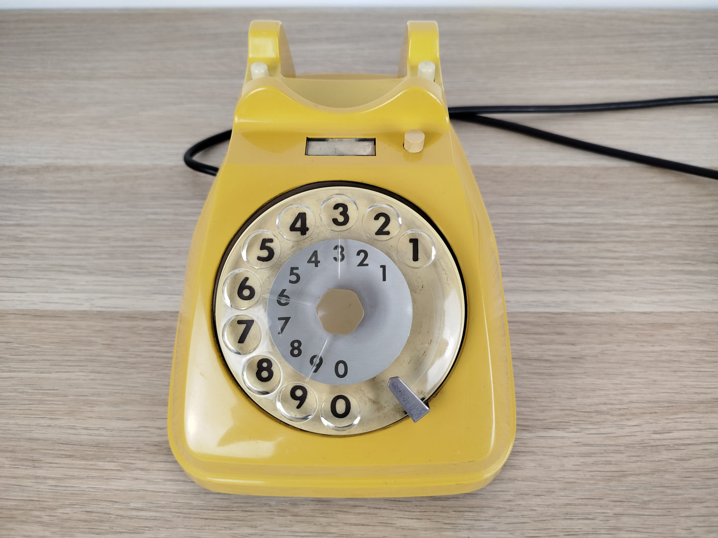 Telefono A Disco Siemens Auso S62 Vintage Epoca Design Lino Saltini Giallo