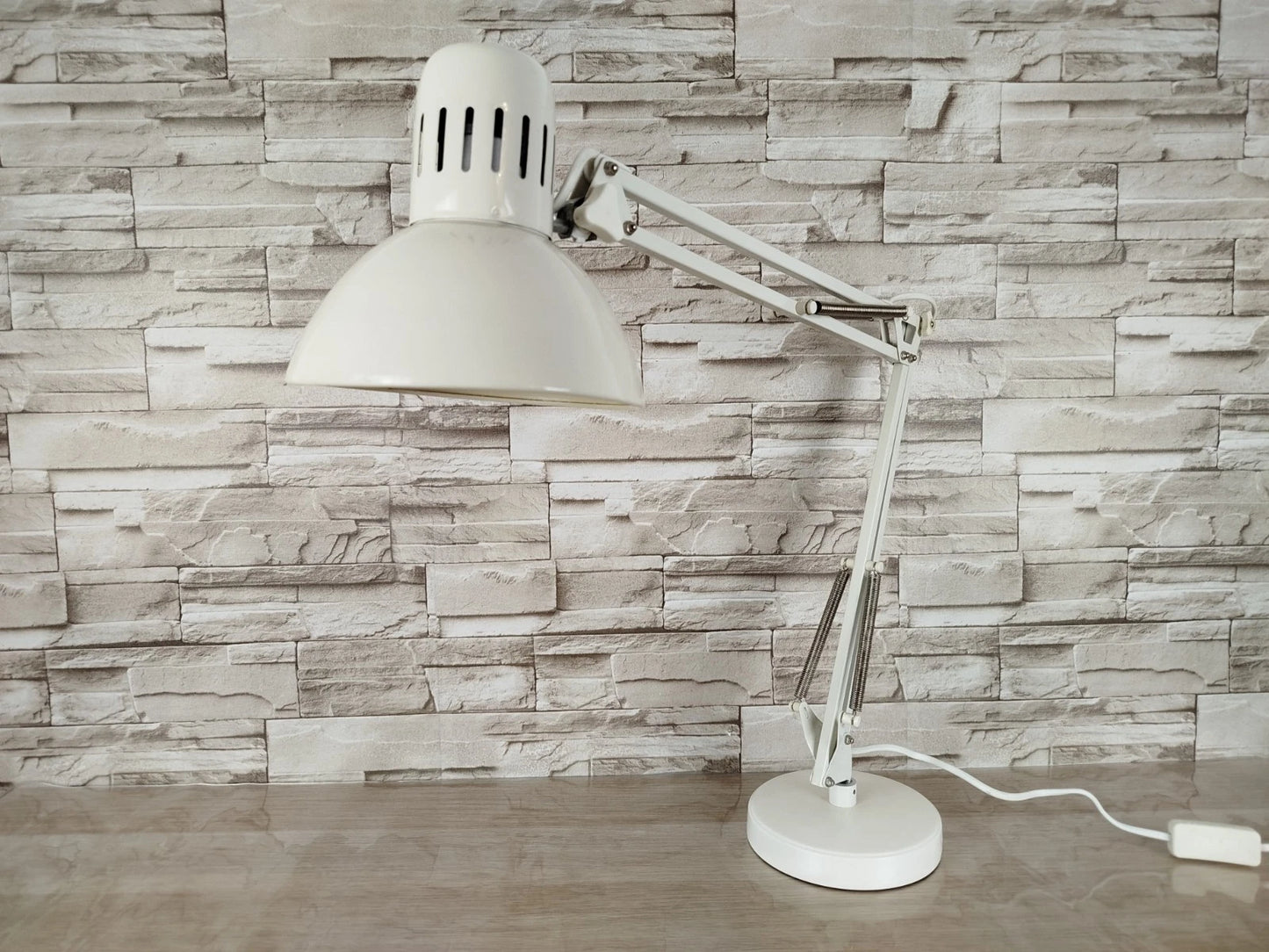 Lampada Da Tavolo Snodabile Industriale Bianca Da Officina Vintage Con Cavo