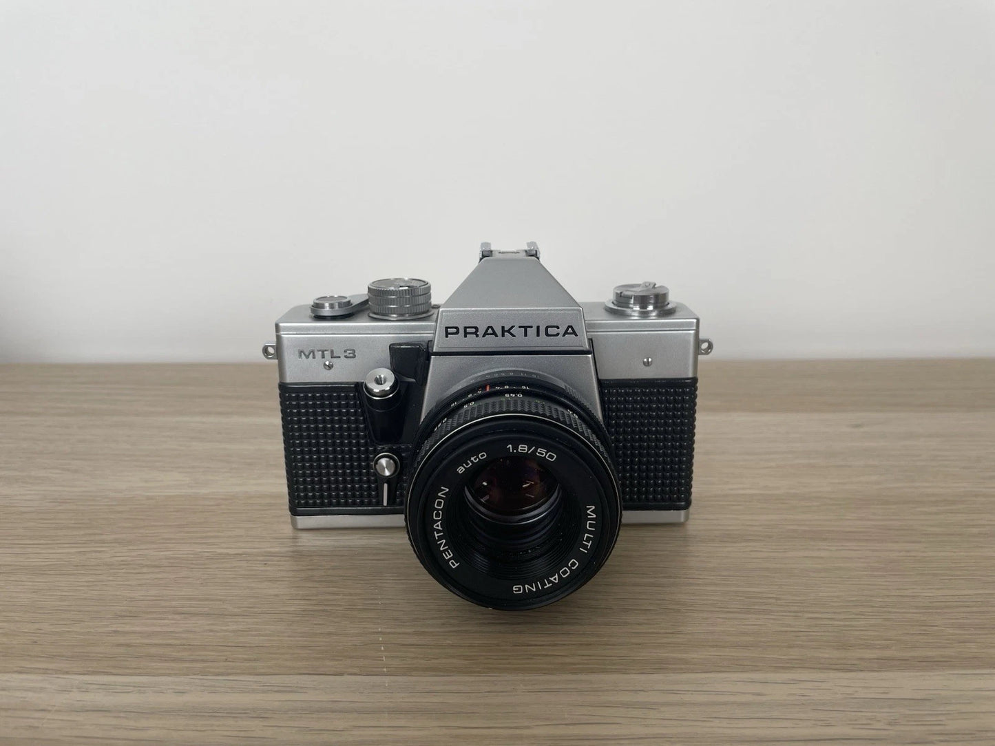 Fotocamera Analogica Praktica MTL 3 Vintage Obiettivo Pentacon Auto 1.8/50 Multi
