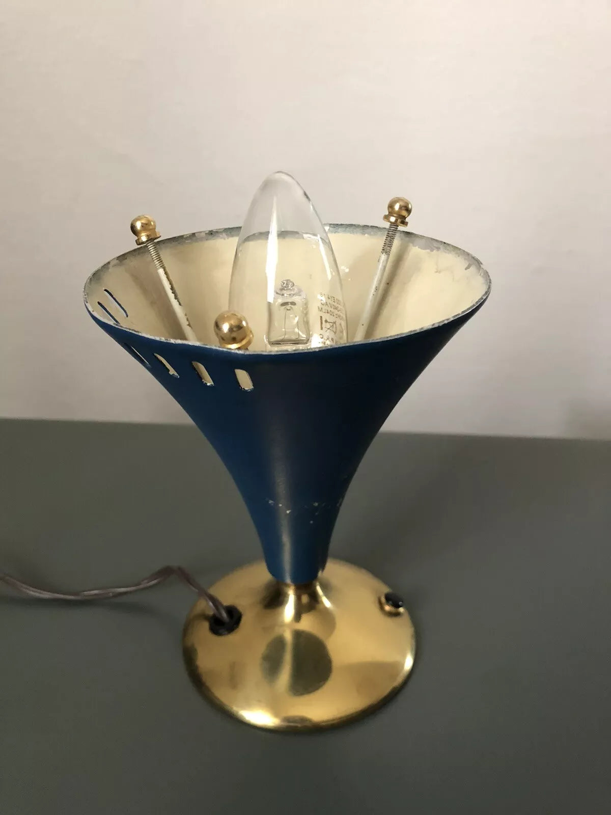 Lampada Da Tv Tavolo Vintage Epoca Anni 50 Blu Navy E Ottone Alluminio Con Base