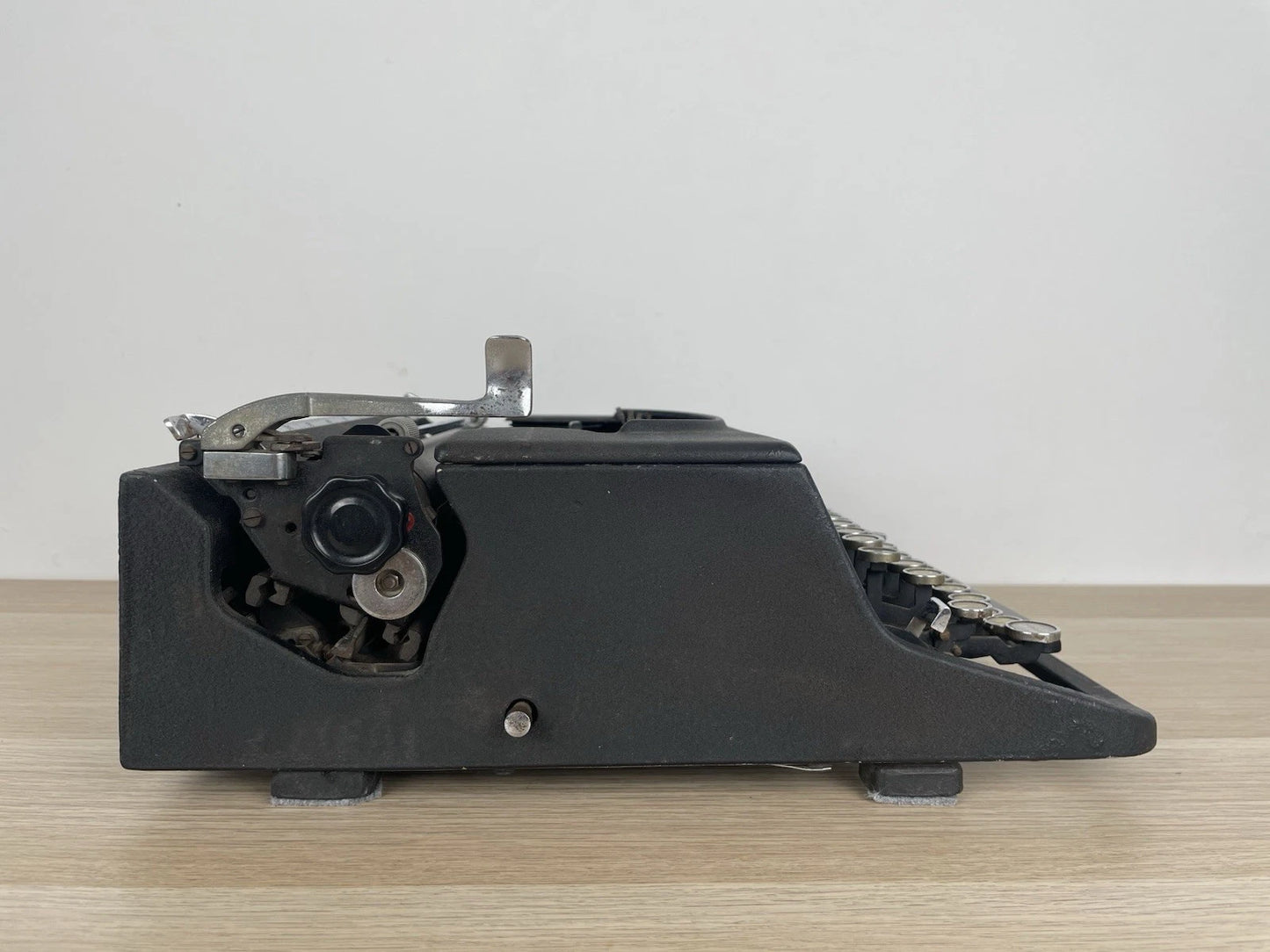 Macchina Da Scrivere Olivetti Studio 42 Portatile Nero Vintage Epoca Anni 30/50