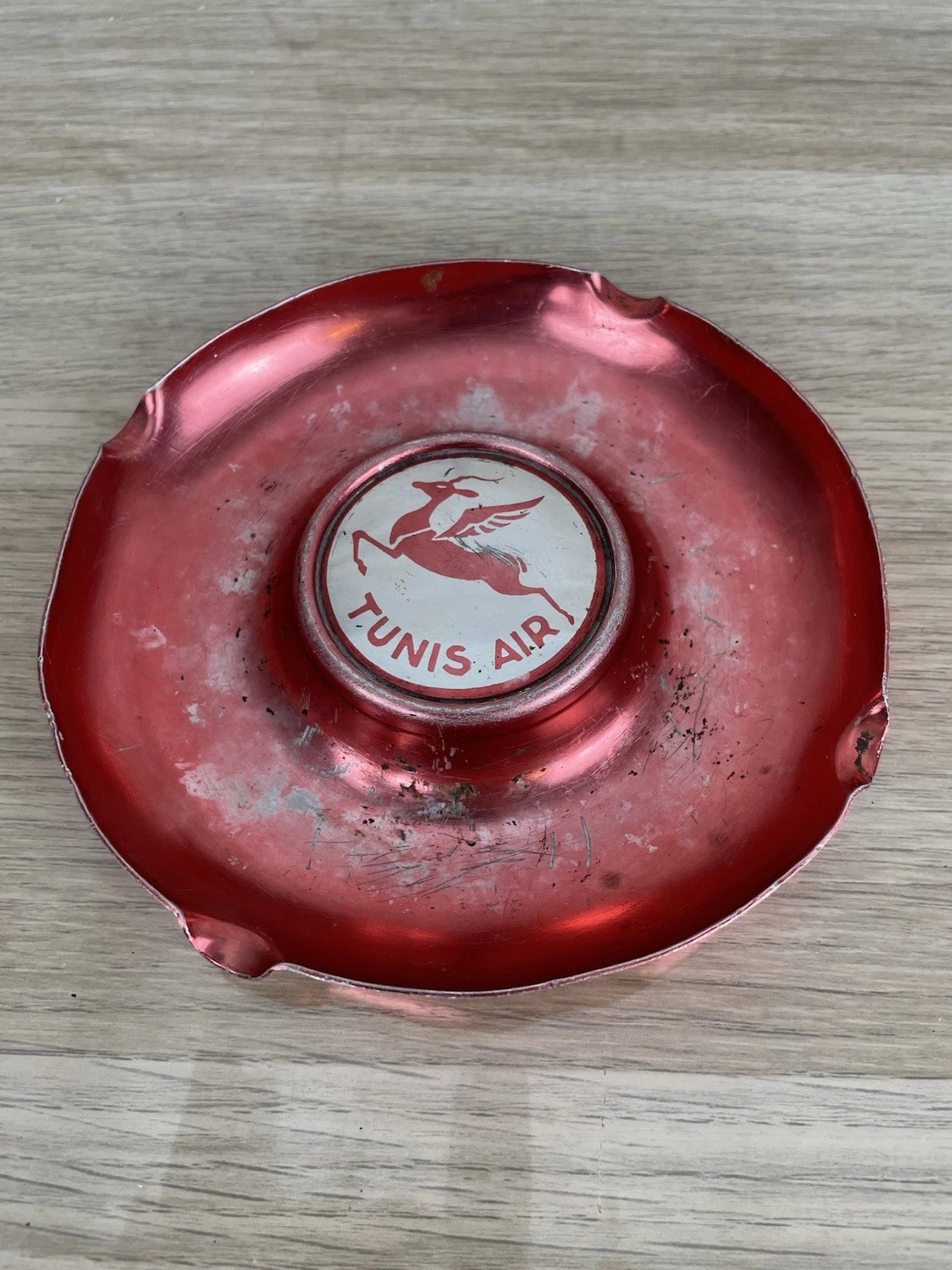 Posacenere Portacenere Tunis Air Rosso Gadget Promozionale In Metallo Vintage