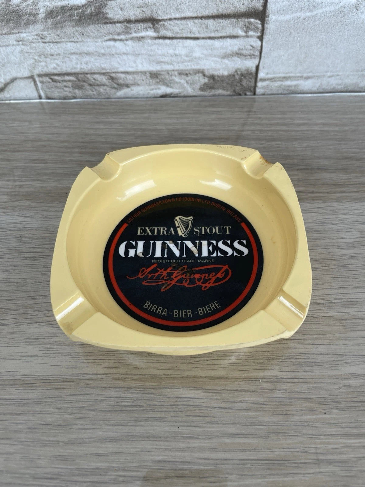 Posacenere Portacenere Birra Guinness Extra Stout Mebel Italy Vintage 70 Giallo