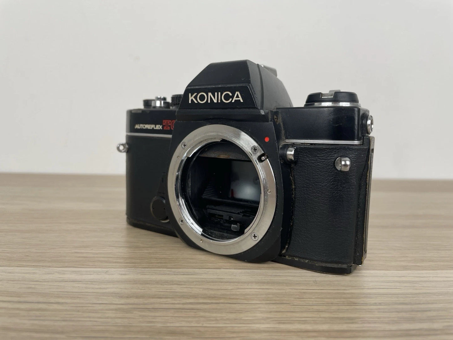 Fotocamera Analogica Konica Autoreflex TC Solo Corpo Macchina Fotografica Nero
