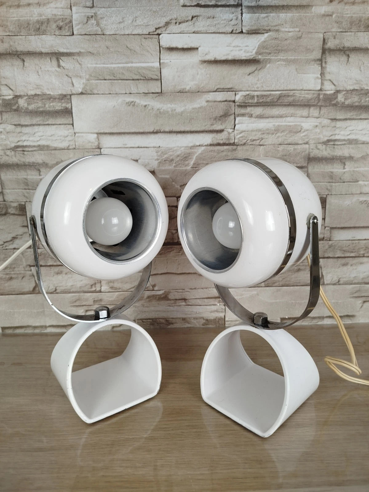 Coppia Di Lampade Da Tavolo Space Age Abat-jour Anni 70 Bianche Comodino Design