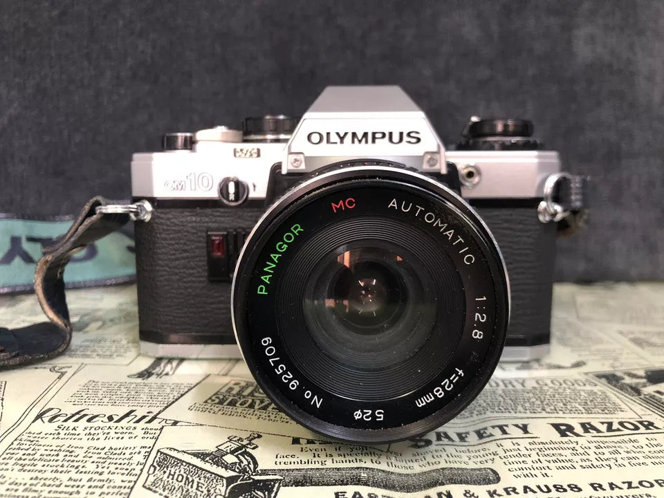 Fotocamera Analogica Reflex Olympus OM 10 35 MM Analogica Con Obiettivo Panagor