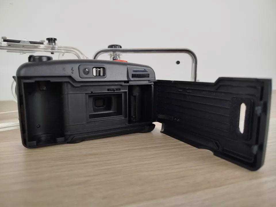 Fotocamera Analogica Macchina Fotografica Subacquea Snap Sights Vintage Anni 90
