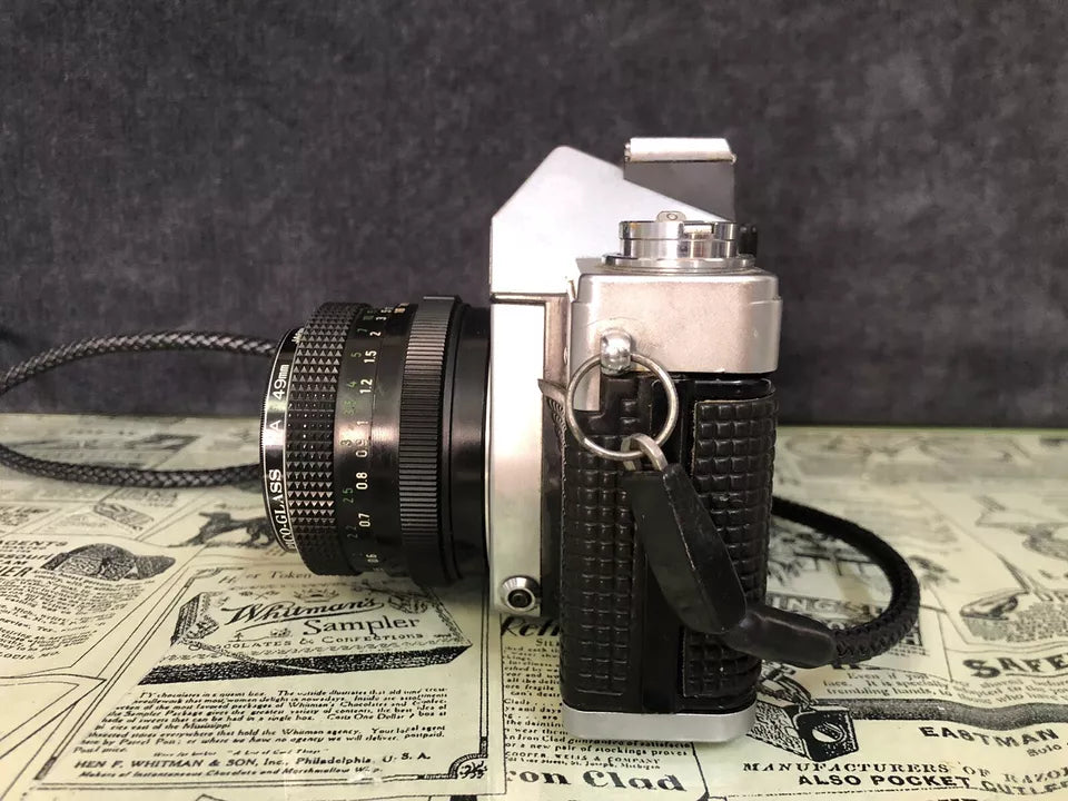 Fotocamera Analogica Praktica MTL 3 Vintage Obiettivo Pentacon Auto 1.8/50 Multi