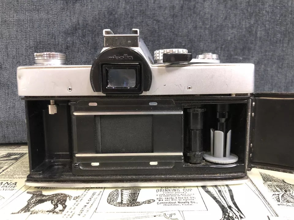 Fotocamera Analogica Minolta SR T 101 Vintage Anni 60 Reflex Corpo E Manuale Uso