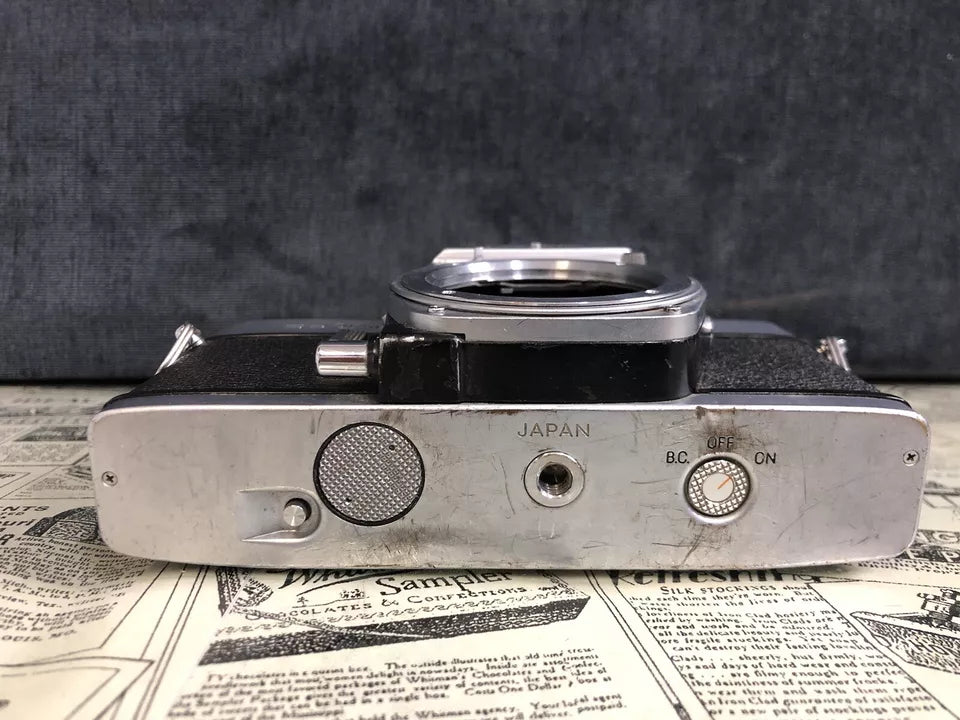 Fotocamera Analogica Minolta SR T 101 Vintage Anni 60 Reflex Corpo E Manuale Uso