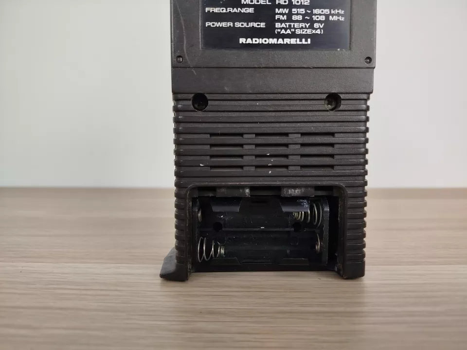 Radio Radiomarelli Model RD 1012 Tascabile Pezzi Di Ricambio A Batterie Nero