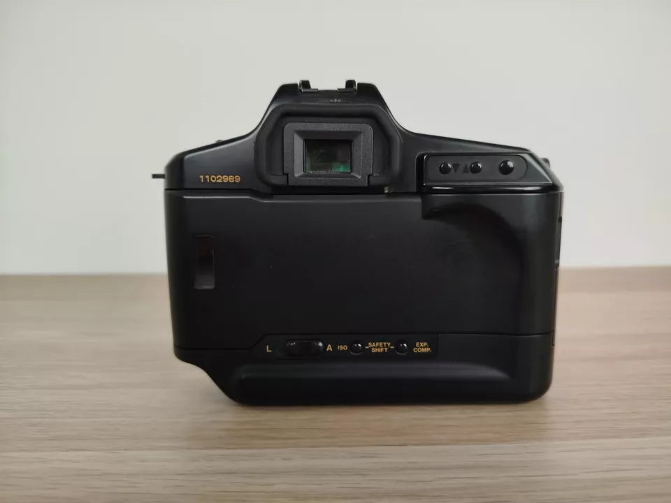 Fotocamera Analogica Canon T90 35mm SLR Nero Corpo Macchina E Manuale A Batterie