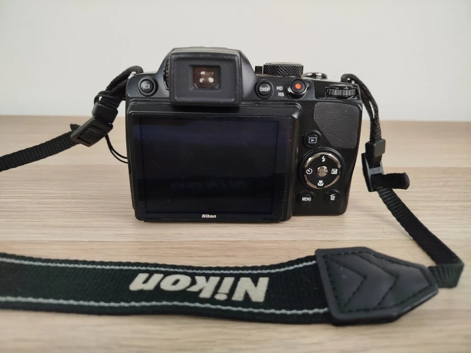 Fotocamera Digitale Nikon Coolpix P100 Obiettivo Nikkor 26X Optical Wide Zoom