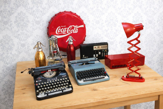 Perché regalare un oggetto vintage oggi: 7 motivi per scegliere il modernariato