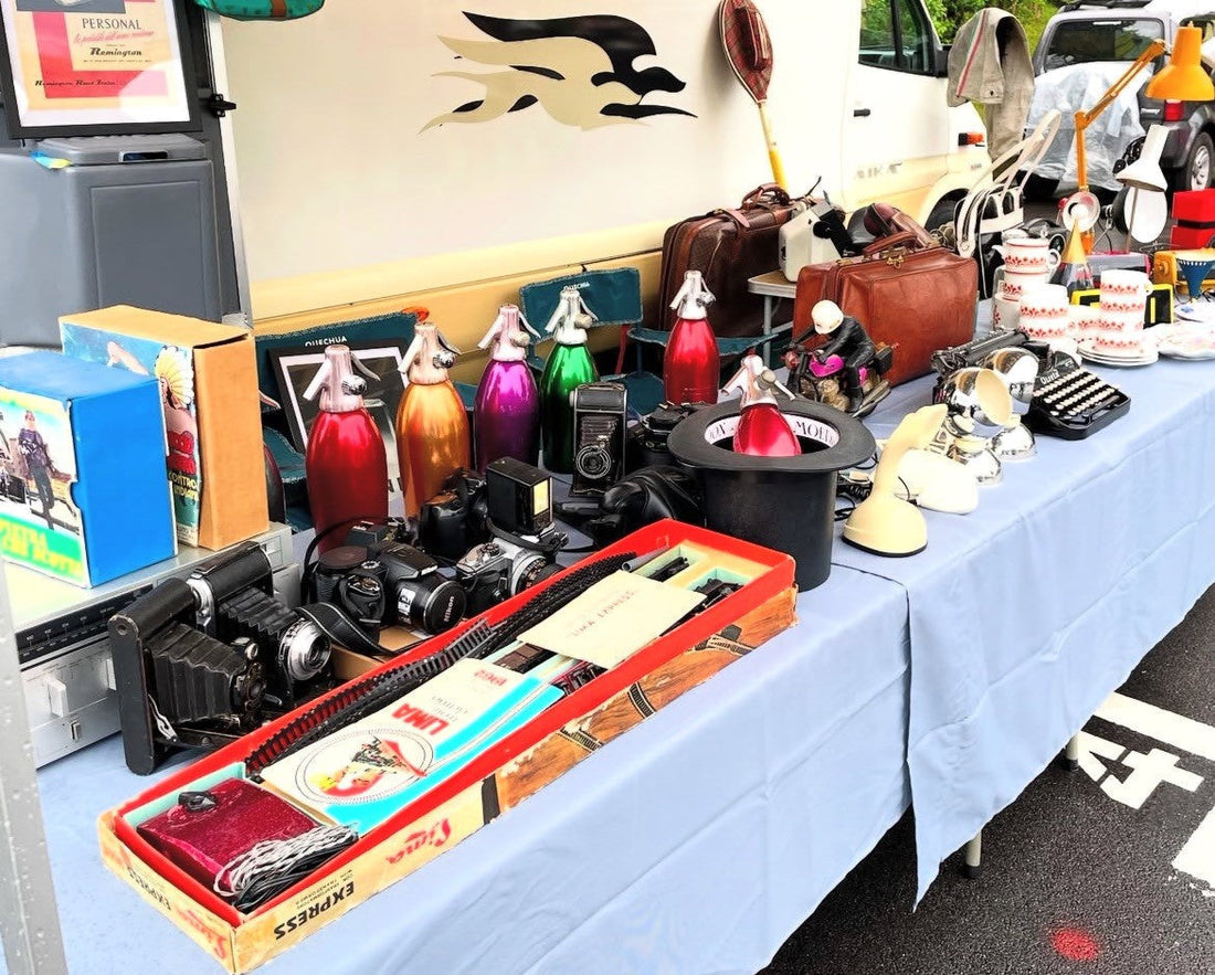 10 Idee Regalo Vintage per Natale: Oggetti Unici da Vintage Hunters Shop