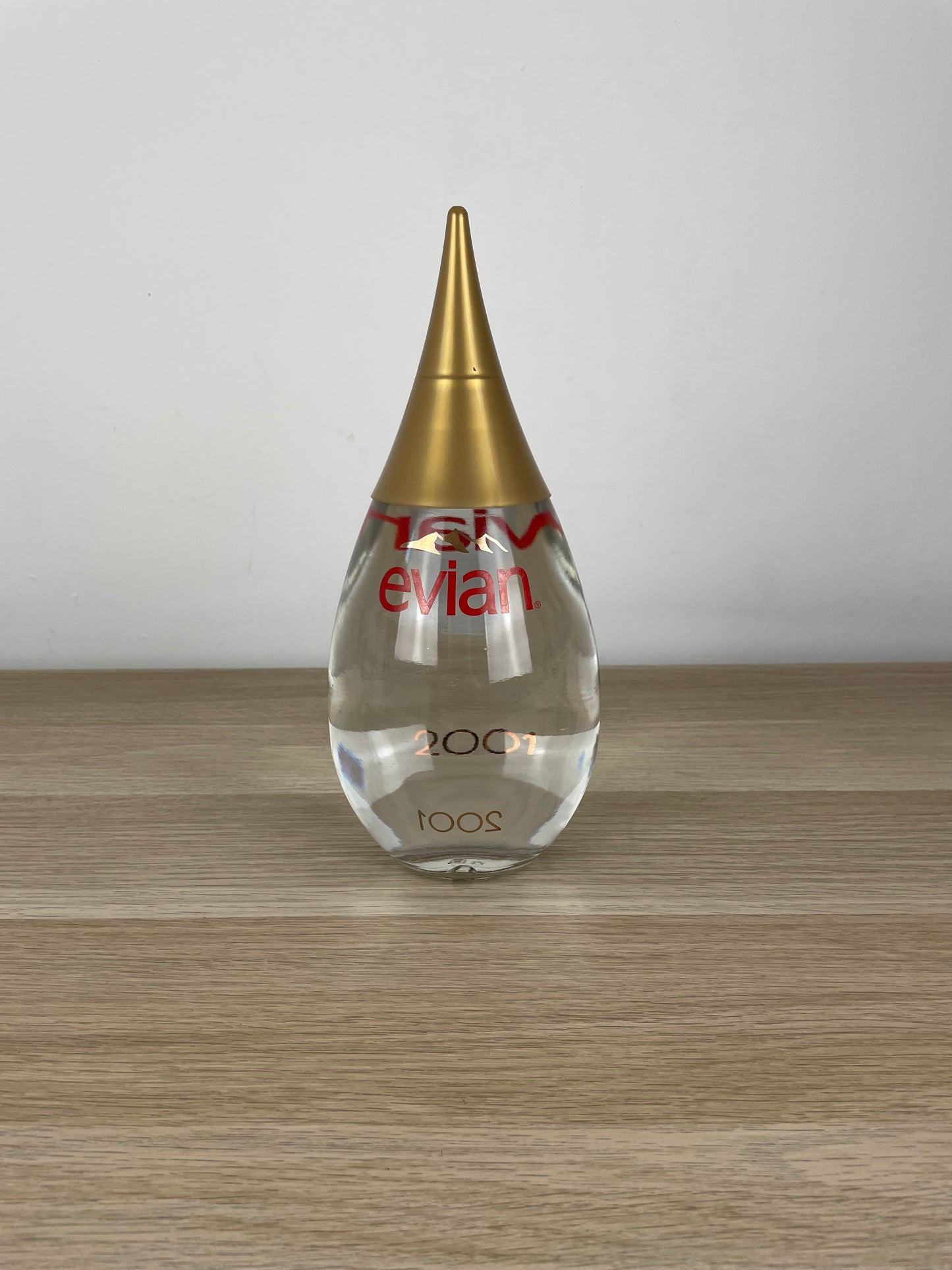 Bottiglia Promozionale Goccia Acqua Evian Anno 2001 Serie Limitata Teardrop Raro