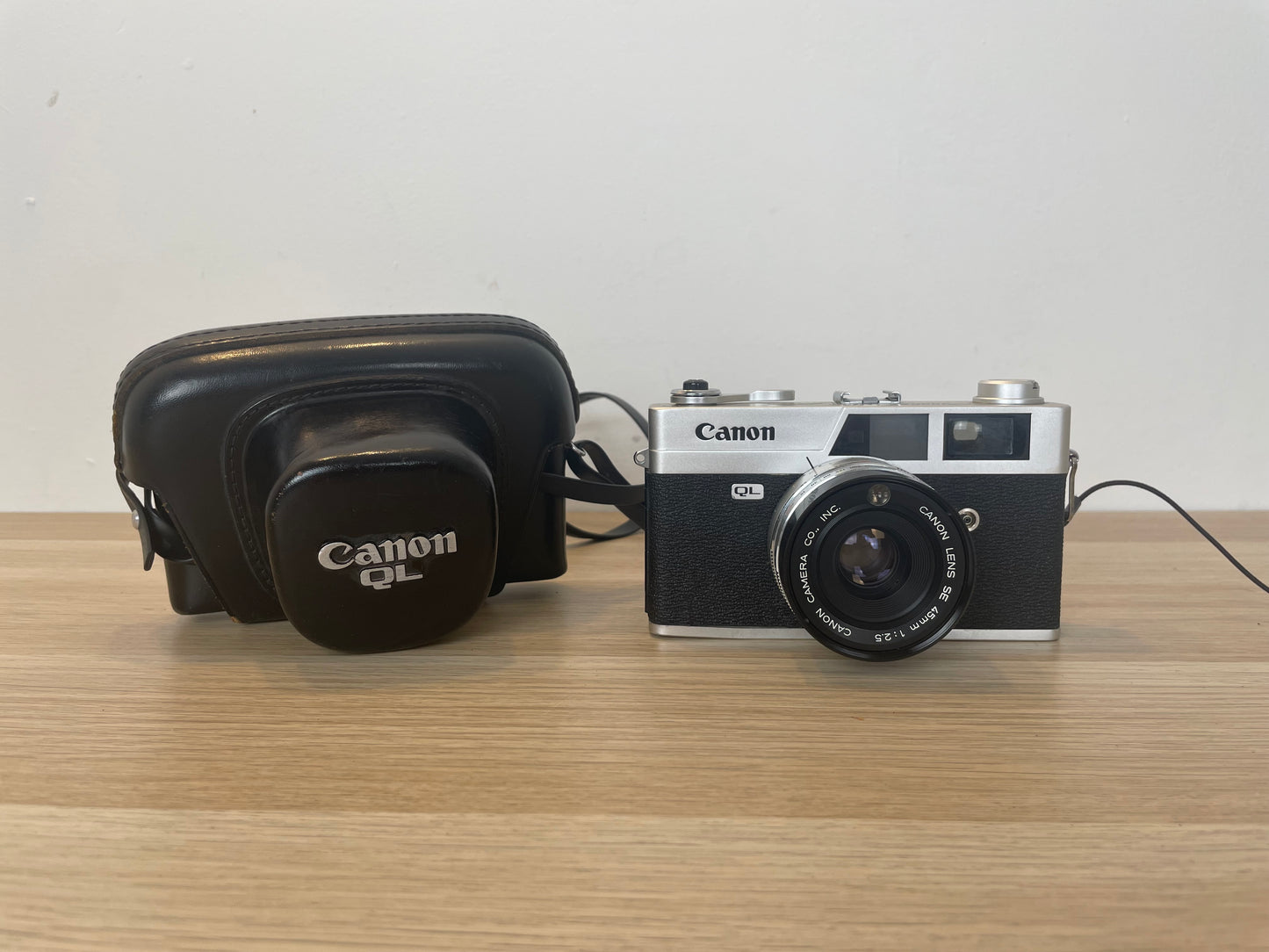 Fotocamera Analogica Canon Canonet QL25 Telemetro 35mm Obiettivo Vintage Nera