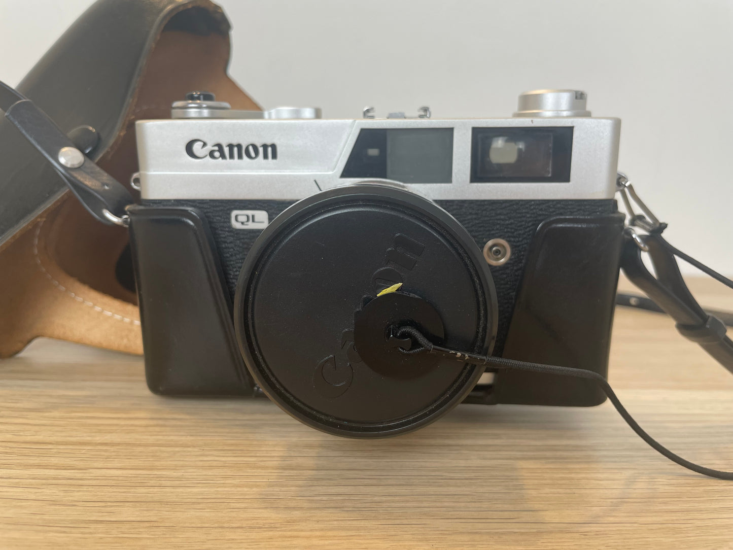 Fotocamera Analogica Canon Canonet QL25 Telemetro 35mm Obiettivo Vintage Nera
